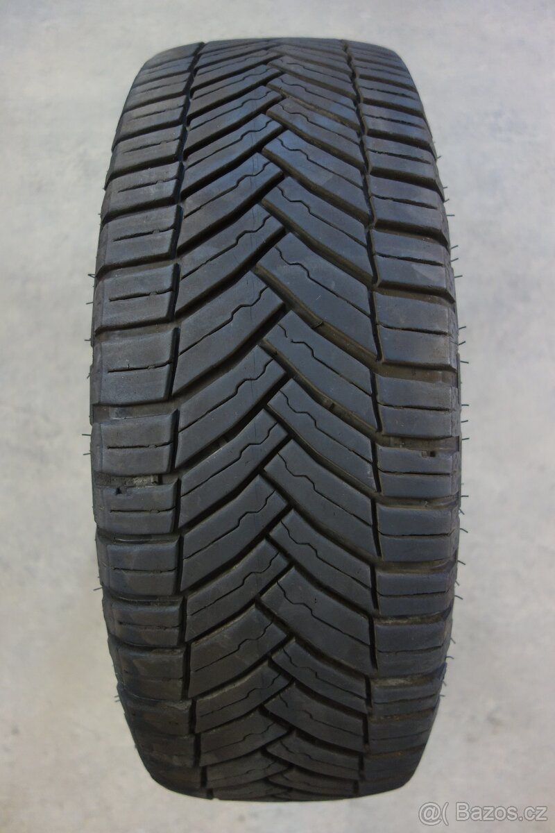 VW T5, T6, Transporter, Multivan, 5x120 215/65/16C celoroční - 5