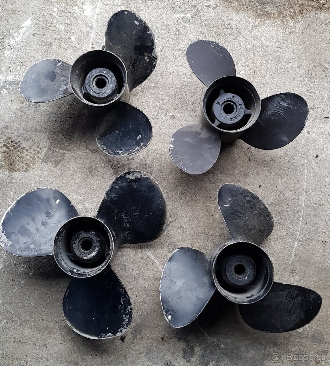 Lodní díly Mercruiser,šroub - 5