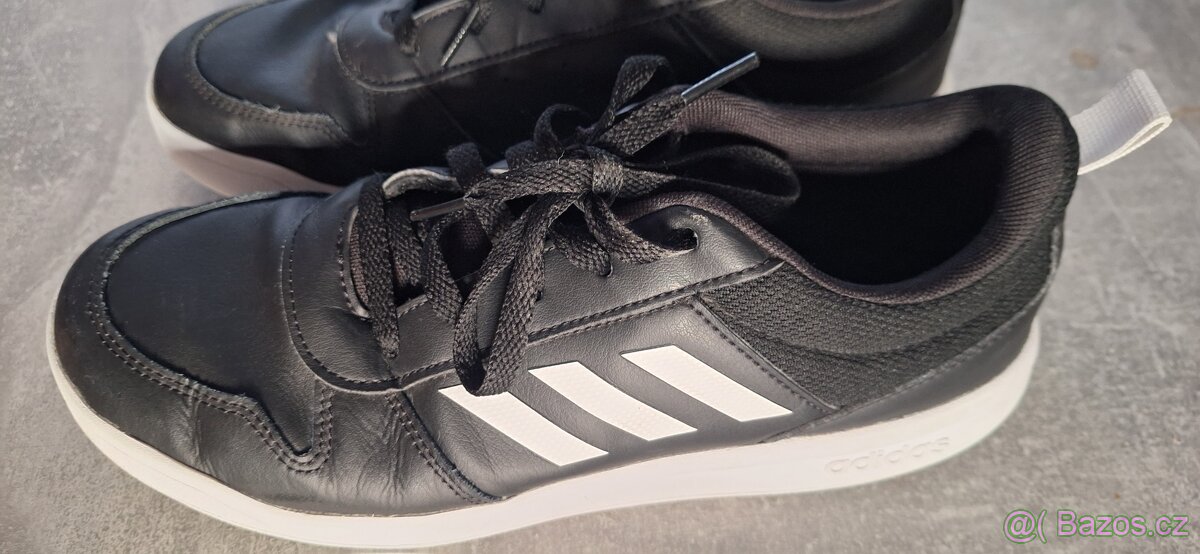 Boty Adidas vel 40 bílá podrážka - 5