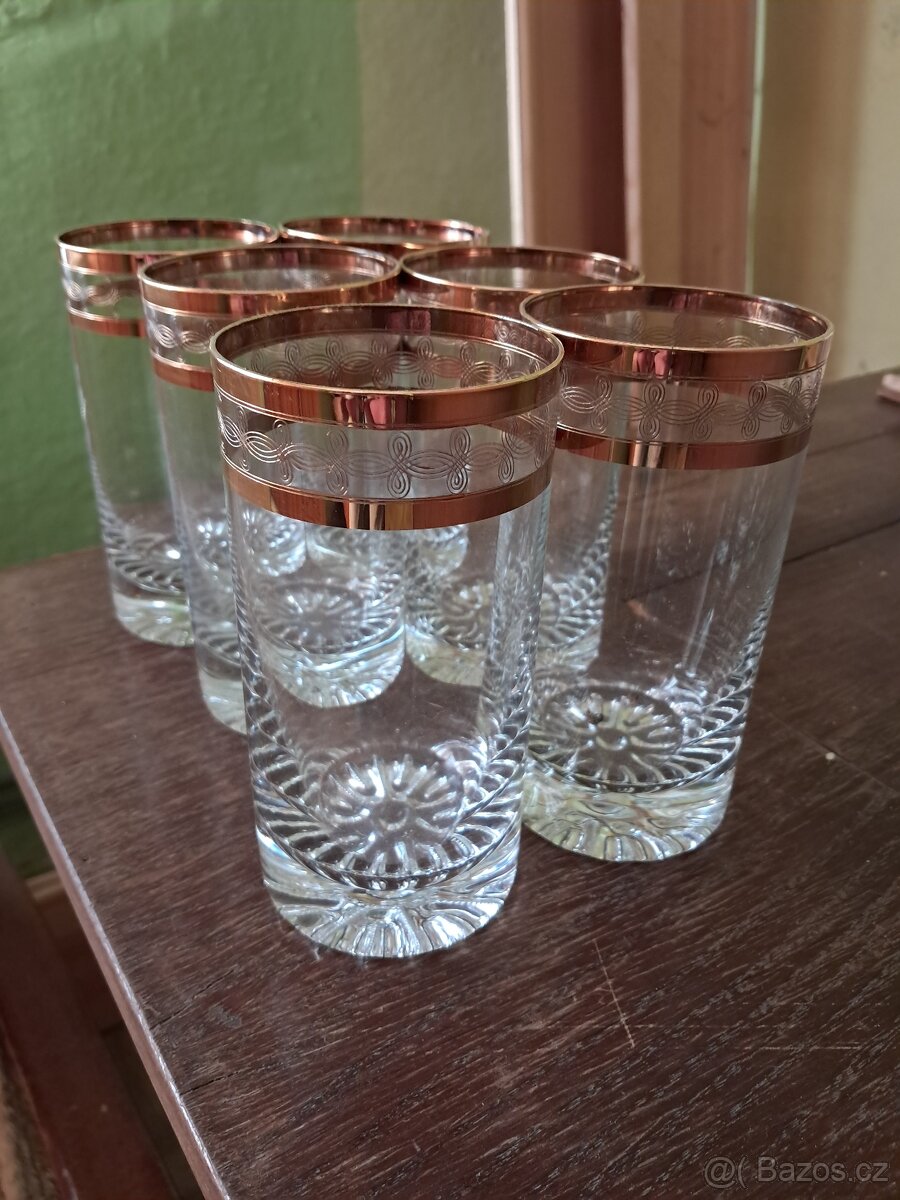 Staré skleničky, hrnečky, sklo - 5