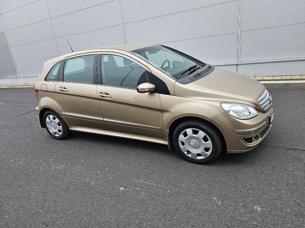 Prodám MERCEDES-BENZ B200 100KW benzín rok.v.10/2007 - 5