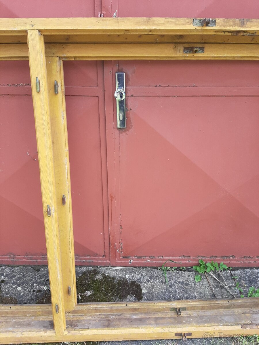 Dřevěné okno trojkřídlé, dvojité - 5