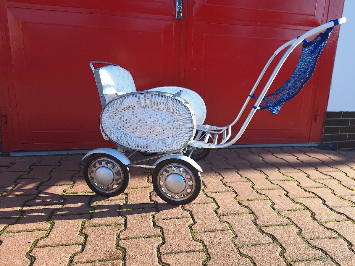 retro proutěný kočárek Liberta, kárka pro dítě - 5