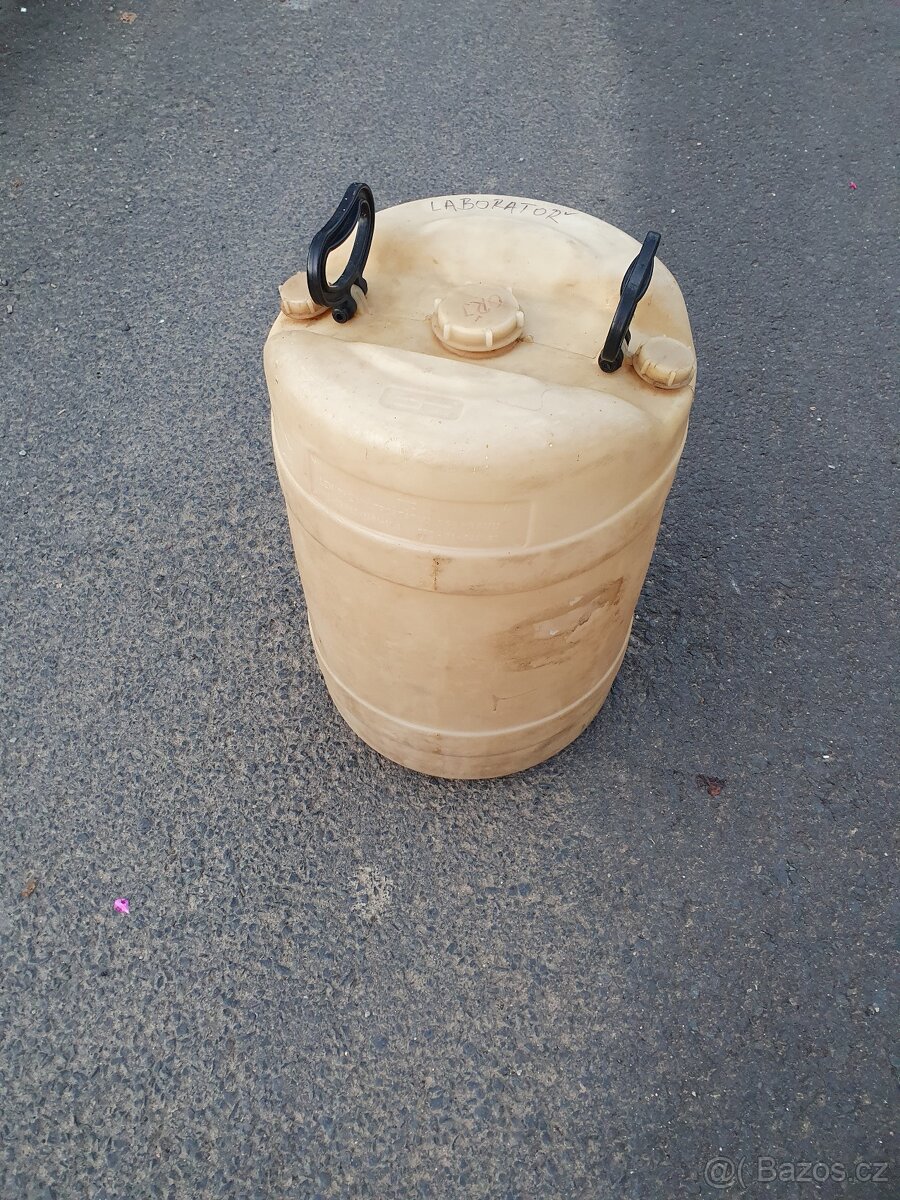 Plastový barel kanystr - 5