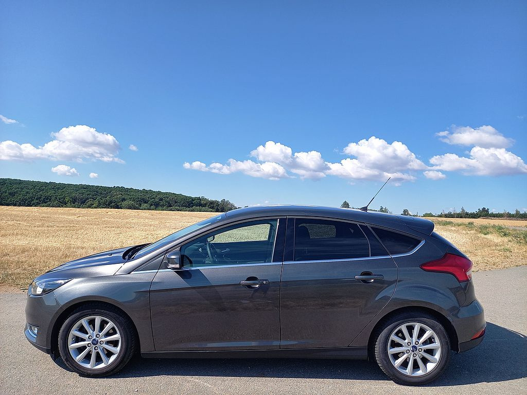 Ford Focus 1,6 klima+Navi+alu.kola+LPG+145000km - 5