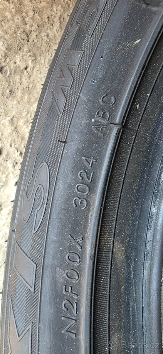 Prodám Bravo Maxxis HP M3 215/55R17 - 5