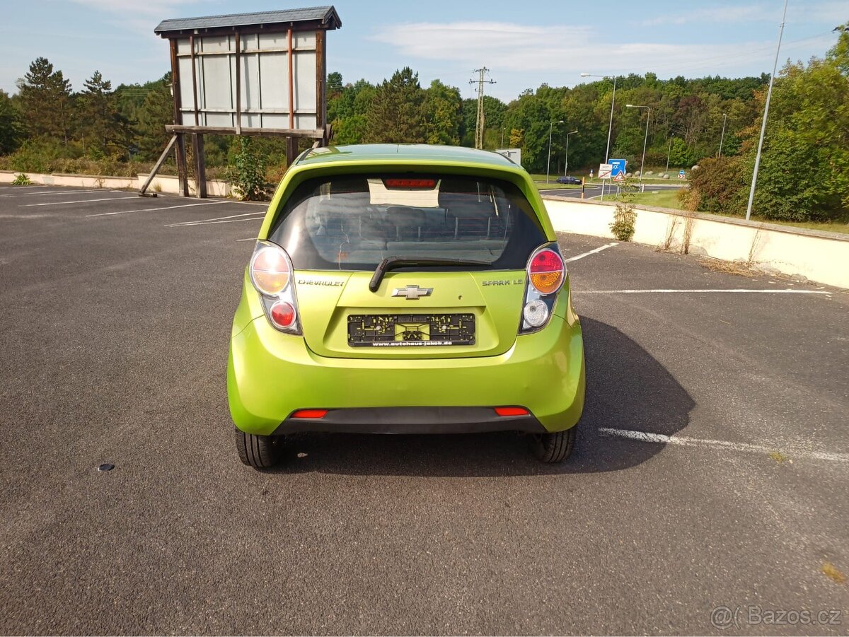 Chevrolet Spark 1.0 16V (68 k) 2011, nová STK - 5