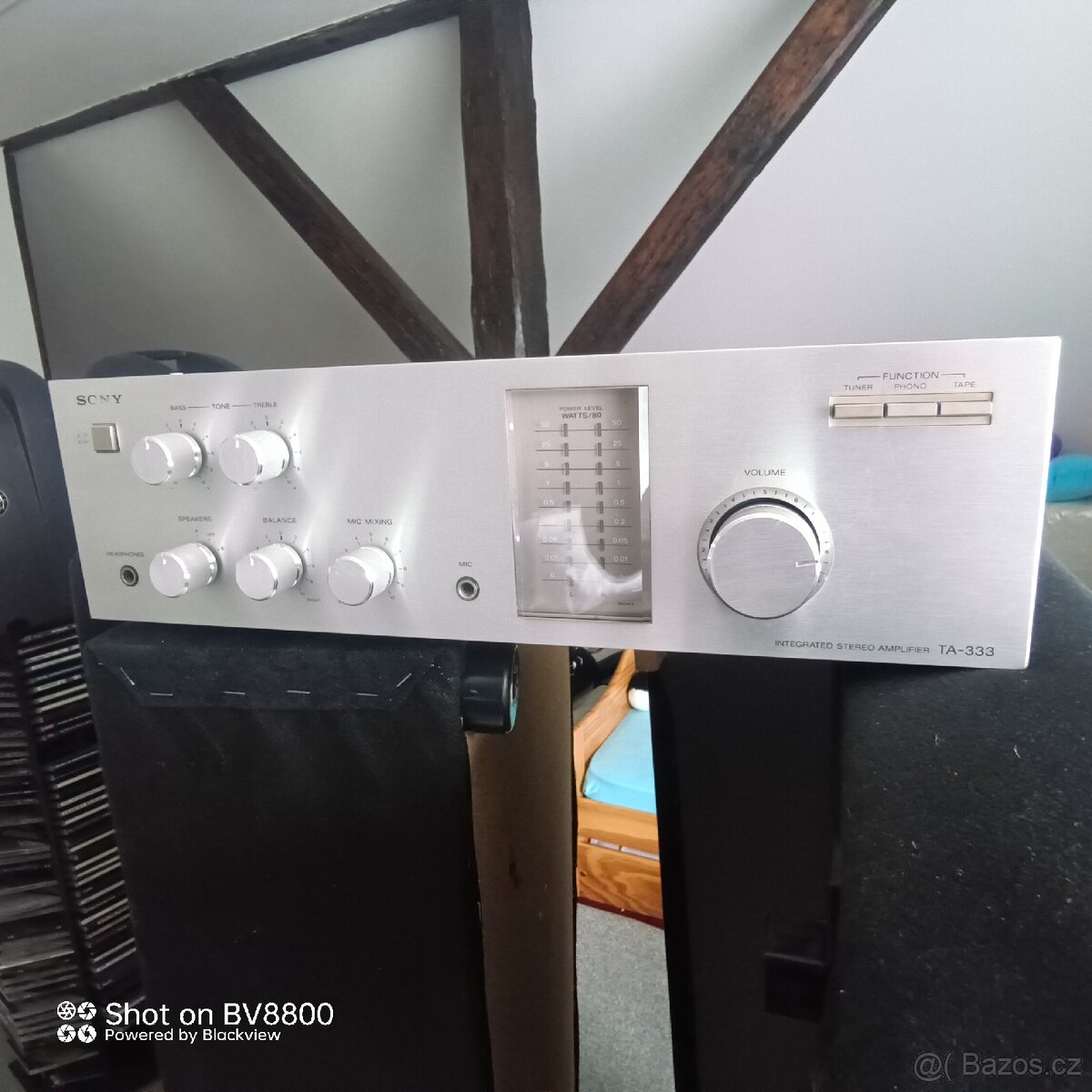 Prodám zesilovač Sony - 5