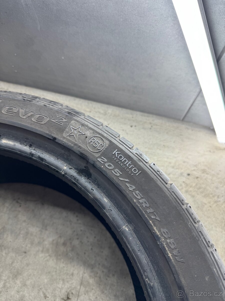 LETNÍ PNEU RUNFLAT 205/45/17 - 5