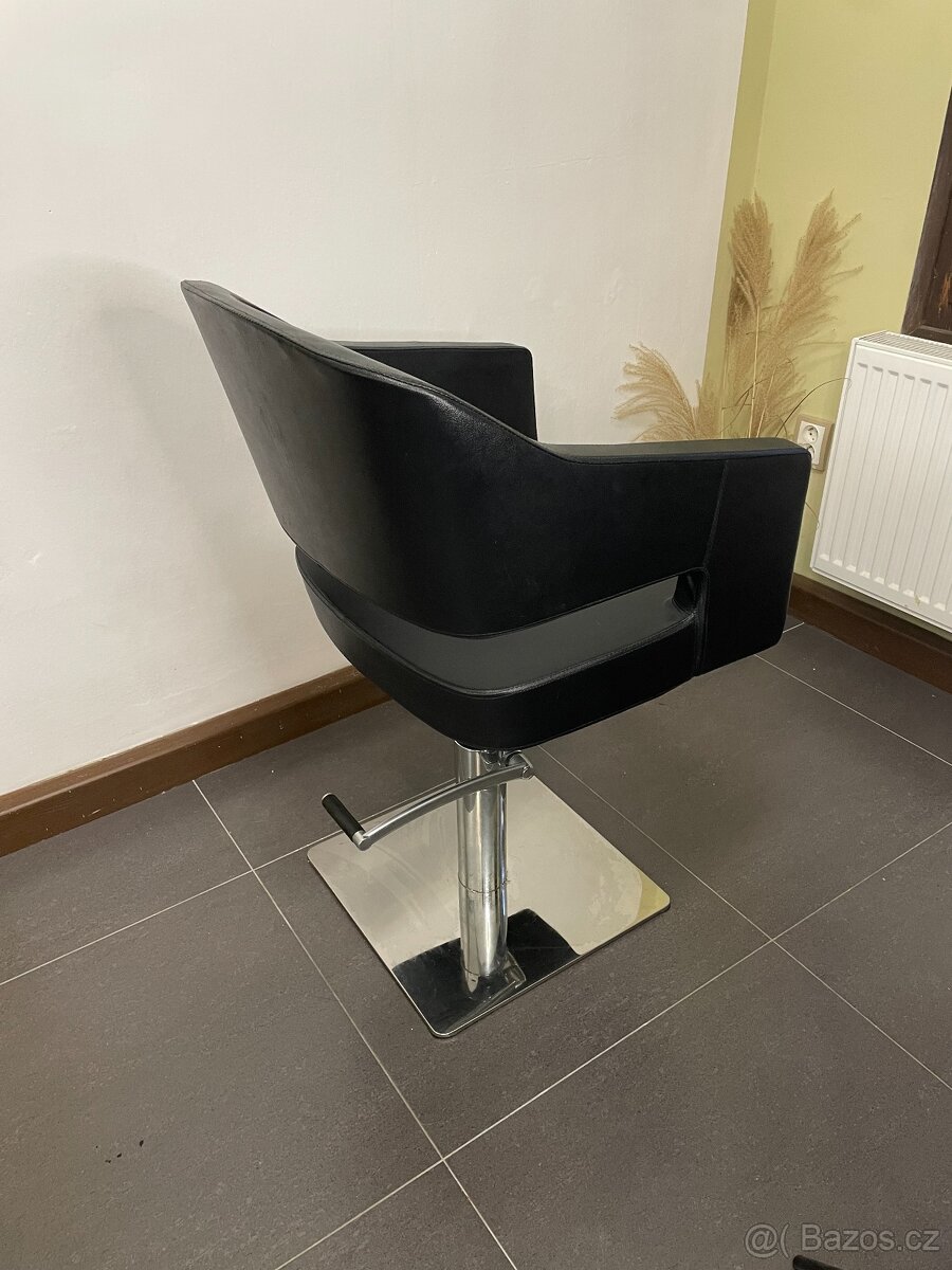 Hydraulická kadeřnická křesla - 5