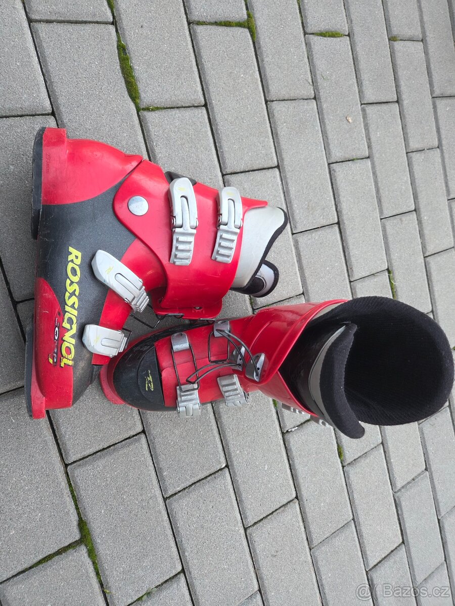 Dětské lyže 138 + lyžáky 25.5 - 5