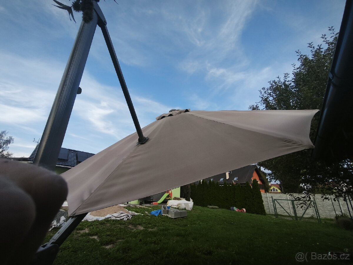 Slunečník 3,5 m - 5