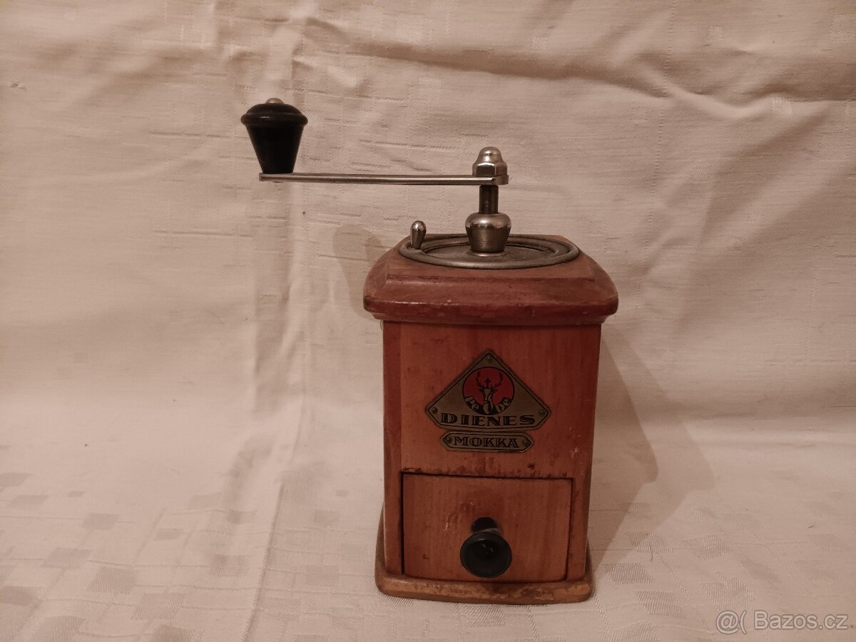 Dřevěné mlýnky na kávu 6ks - 5