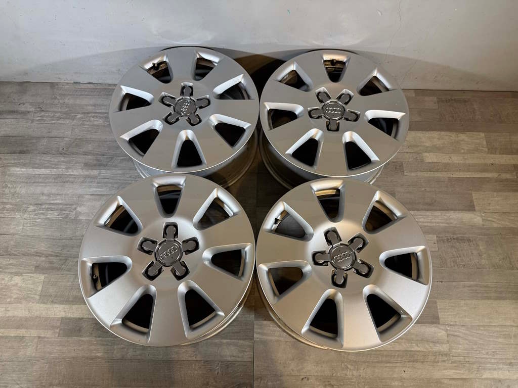 4x ALU KOLA AUDI - 7,5x18" ET53 5x112 - 4L0601025BG - 5