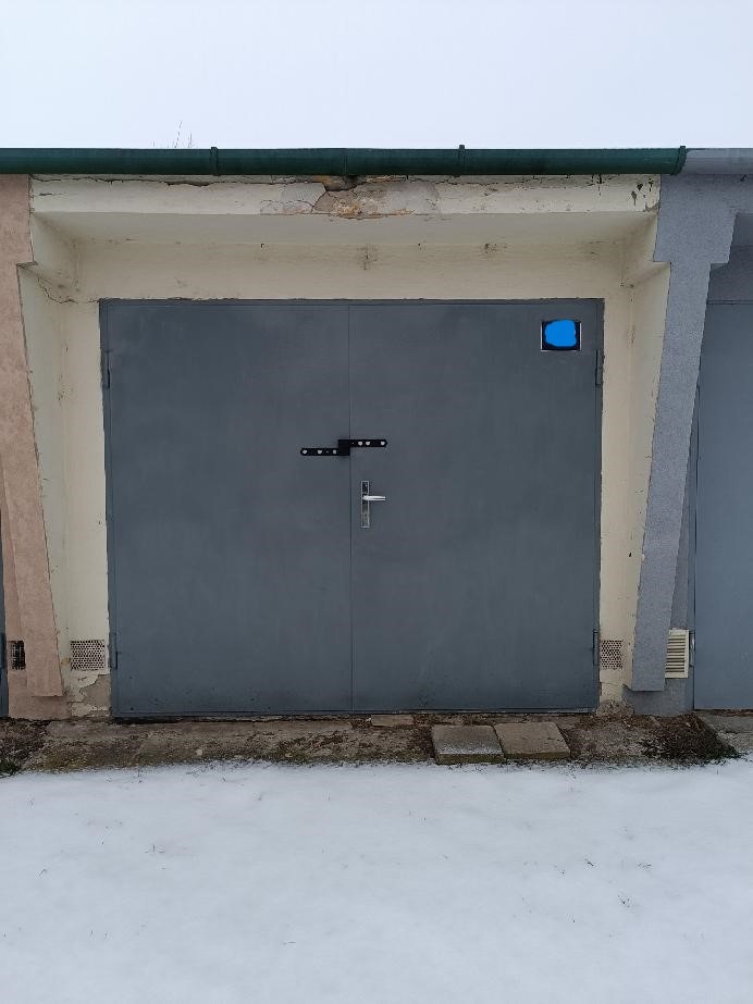 Prodám garáž - Uh. Hradiště - 5