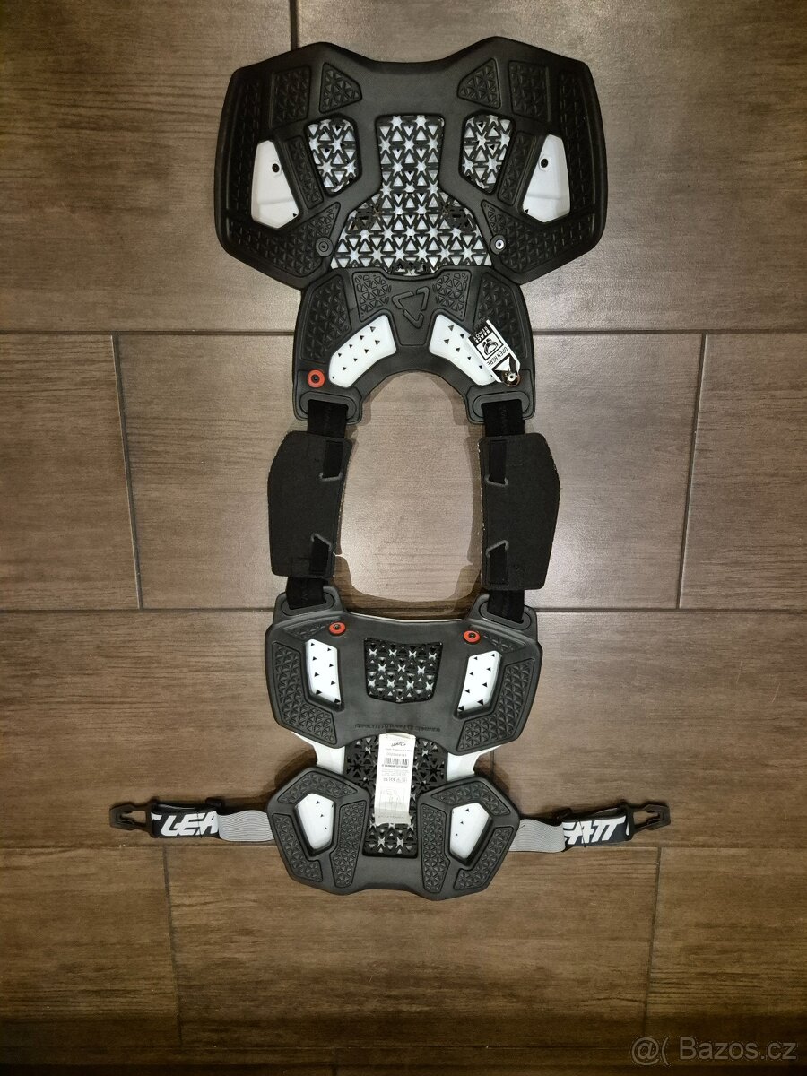Chránič hrudi a páteře Leatt 3,5 - 5
