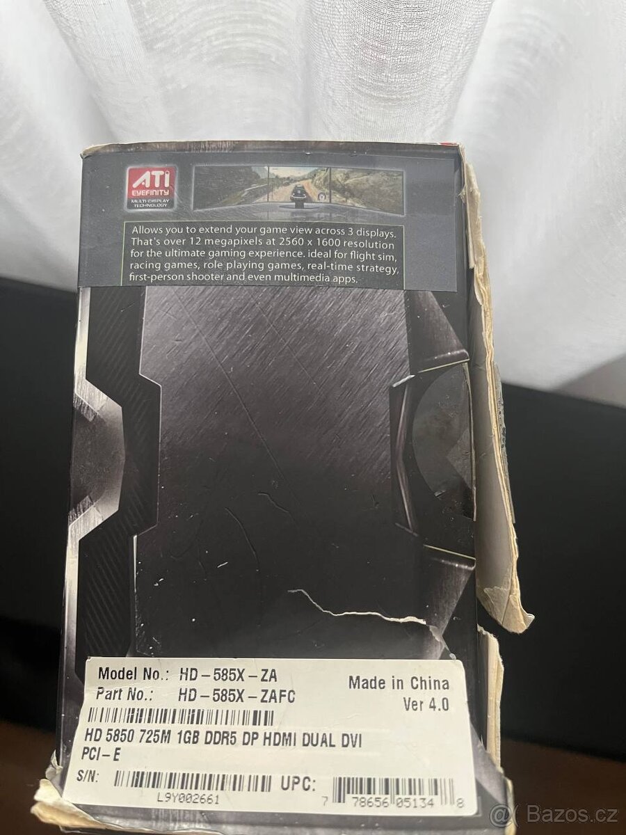 AMD Radeon HD 5850 XFX - 5