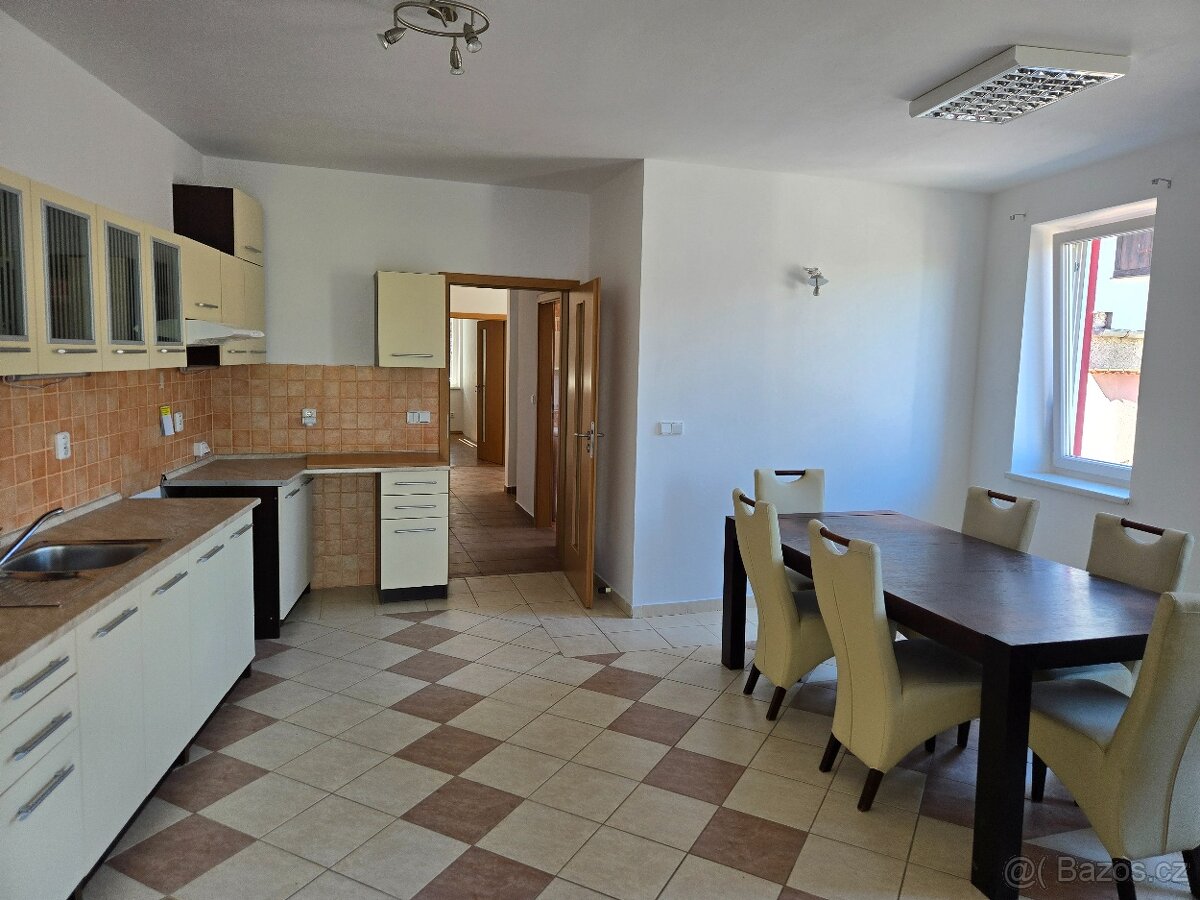 Sdílený pokoj 32m2 - 5