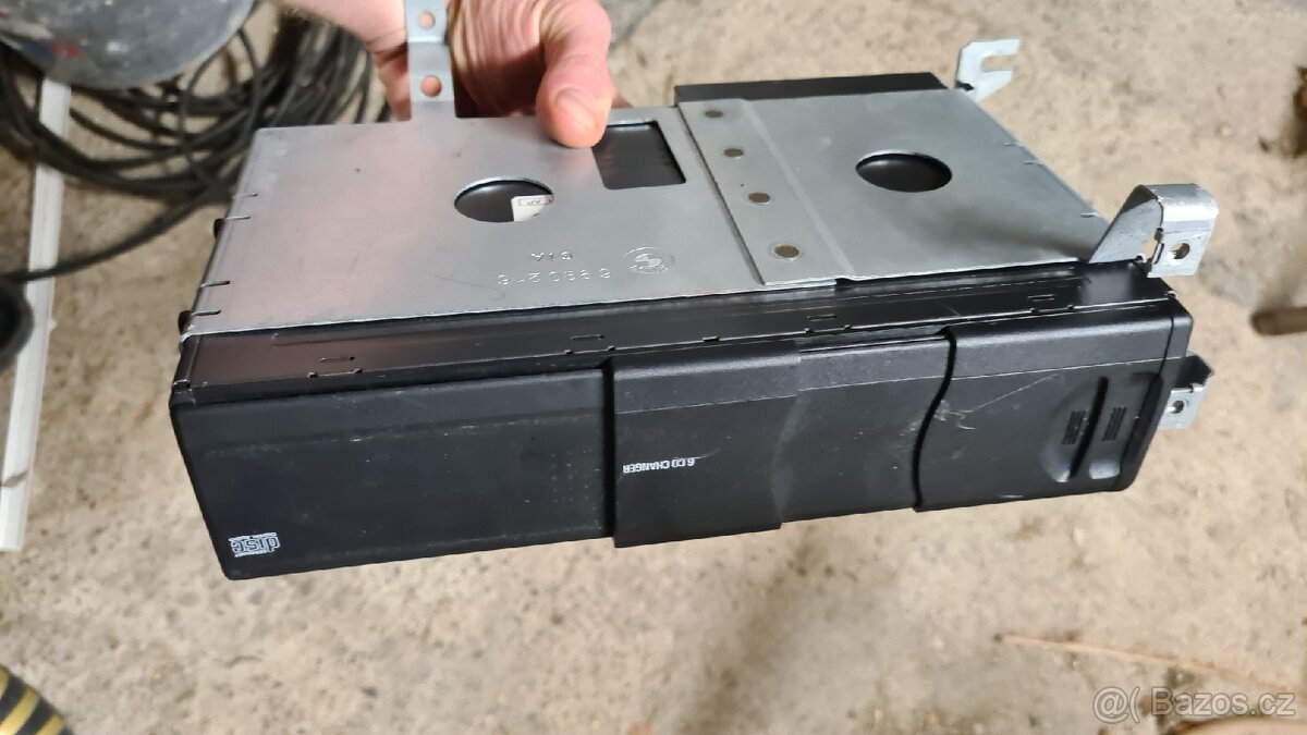 Bmw e83 x3 cd charger - 5