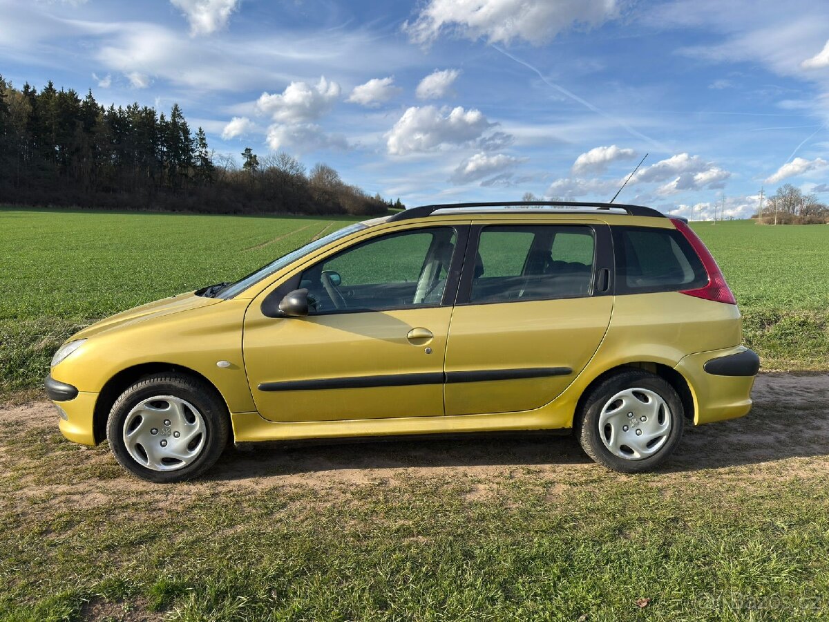 Peugeot 206 - 5