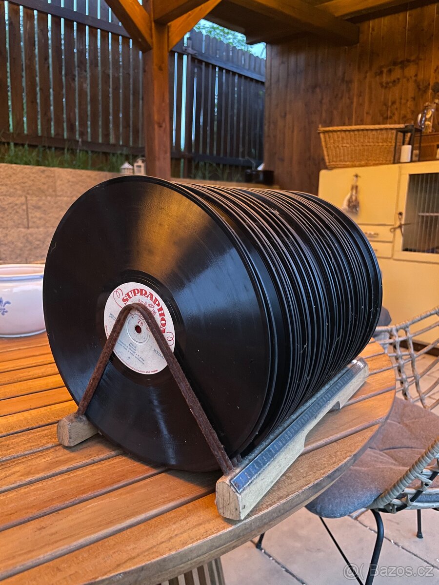 Gramofon SUPRAPHON + desky - 5