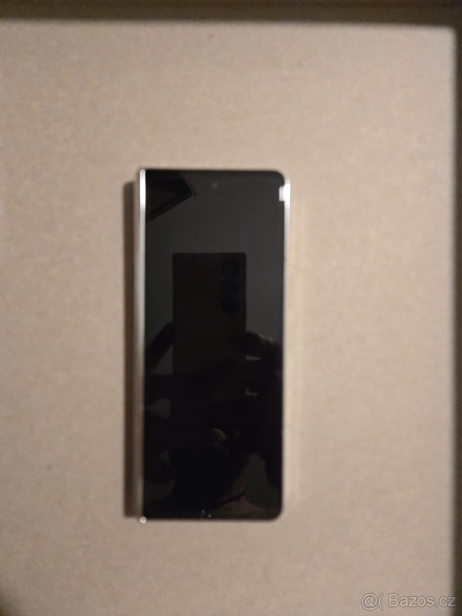 Samsung Galaxy Z Fold5 - 5