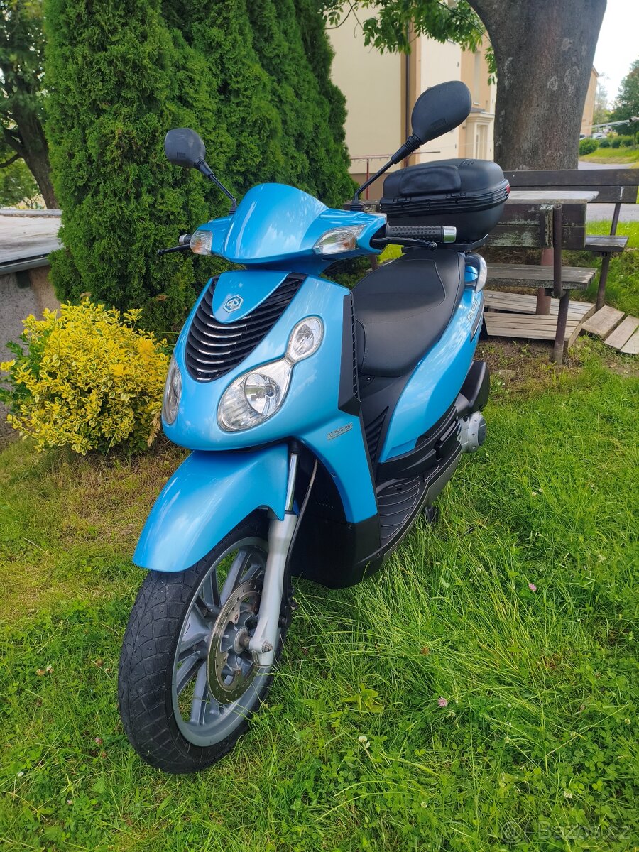 Piaggio Carnaby 125es - 5