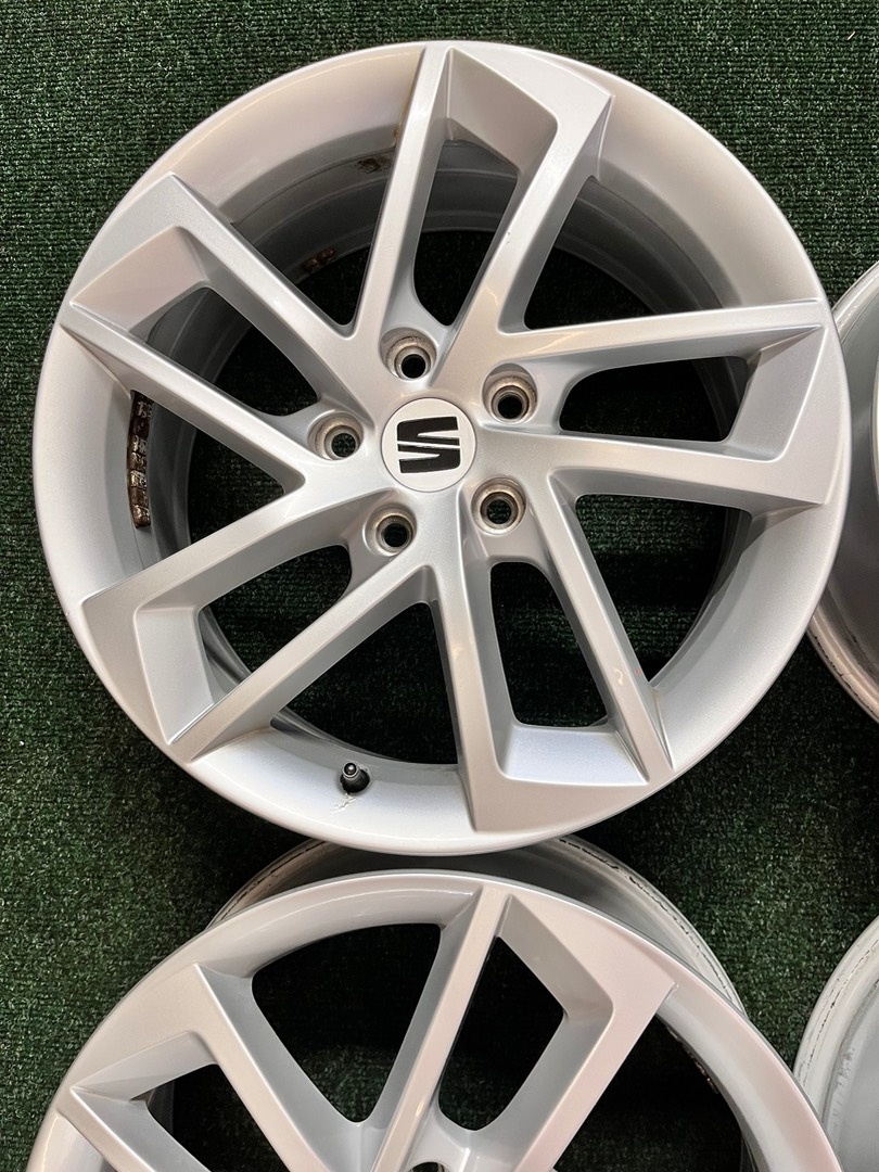 5x112 R17 Originál SEAT Leon III - 2018 - 5