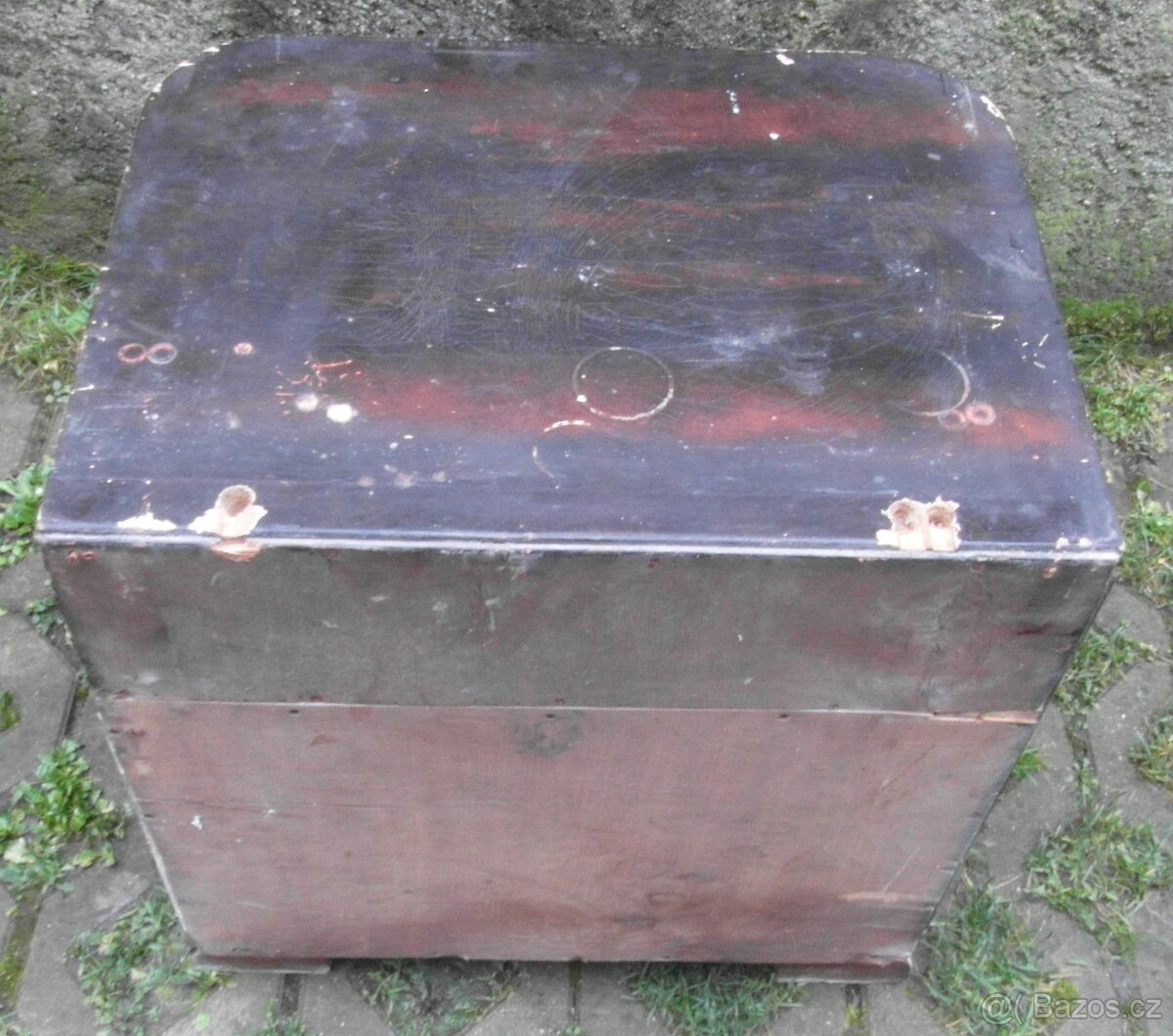 Dřevěný starožitný noční stolek - 5