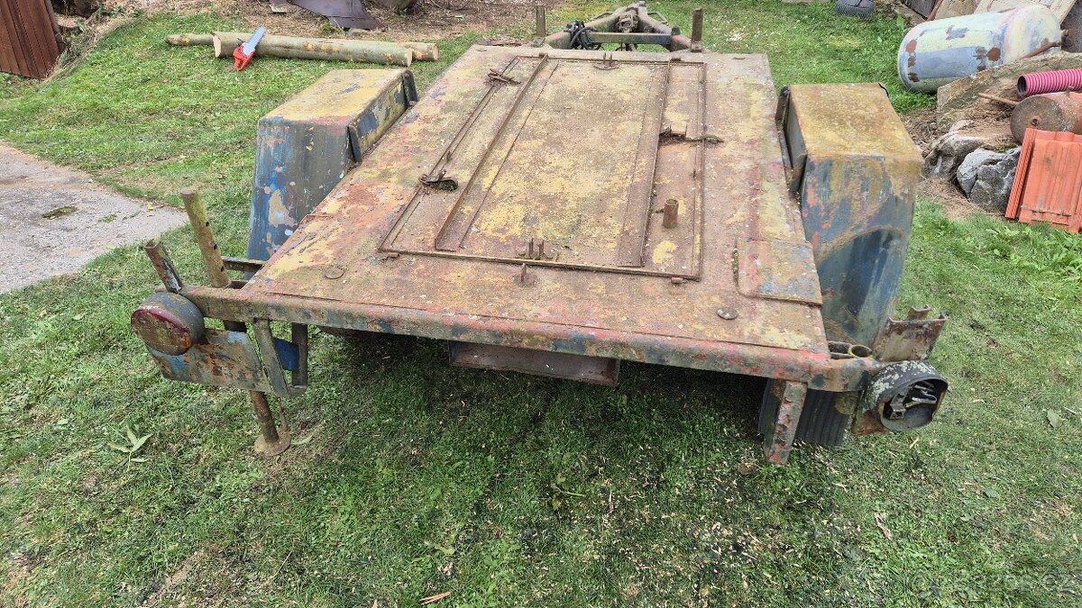 Brzděný vůz za traktor - 5