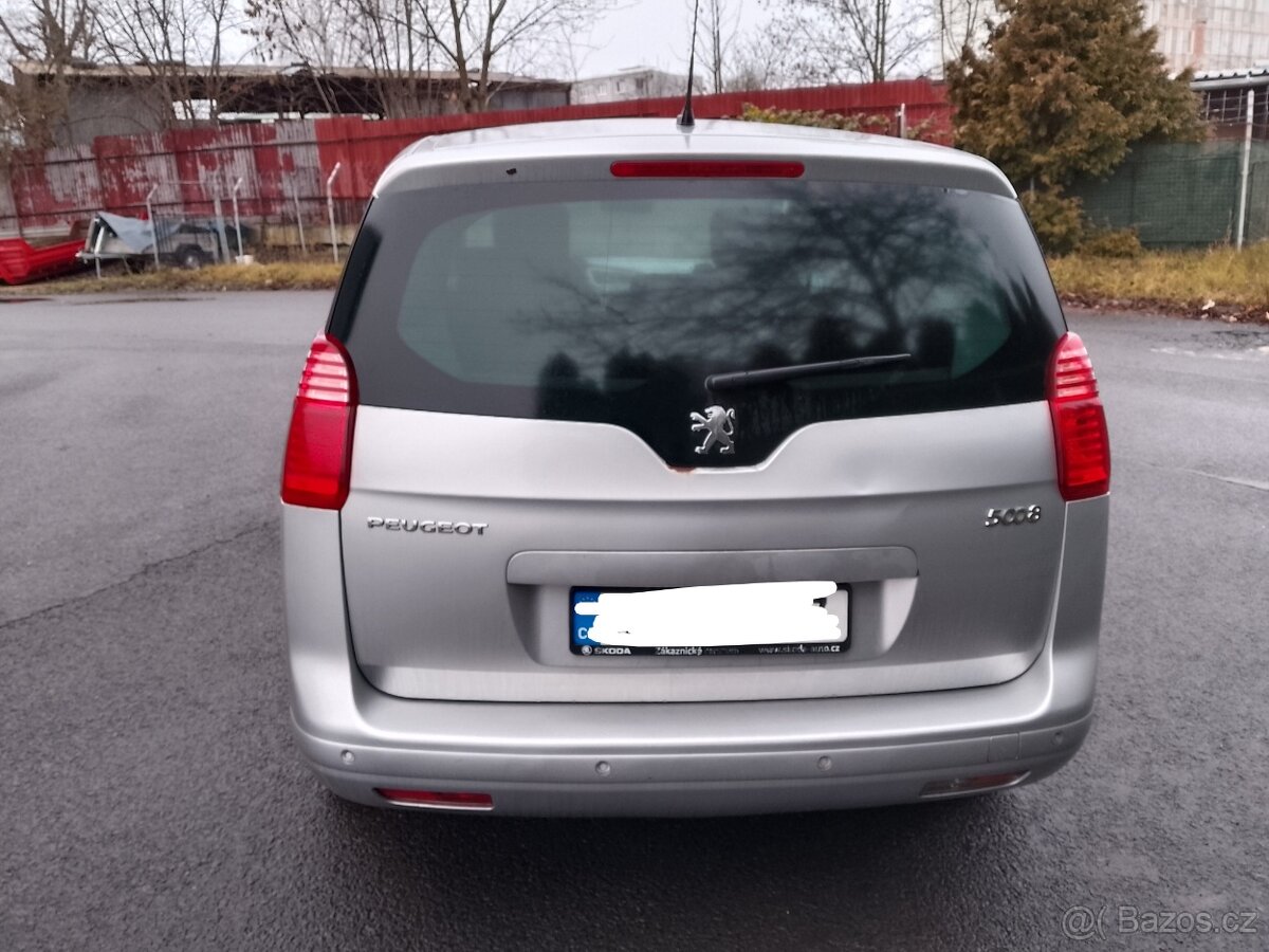 P-Peugeot 5008 1.6hdi 82kw r.v.2011 stk05/2027 - 5
