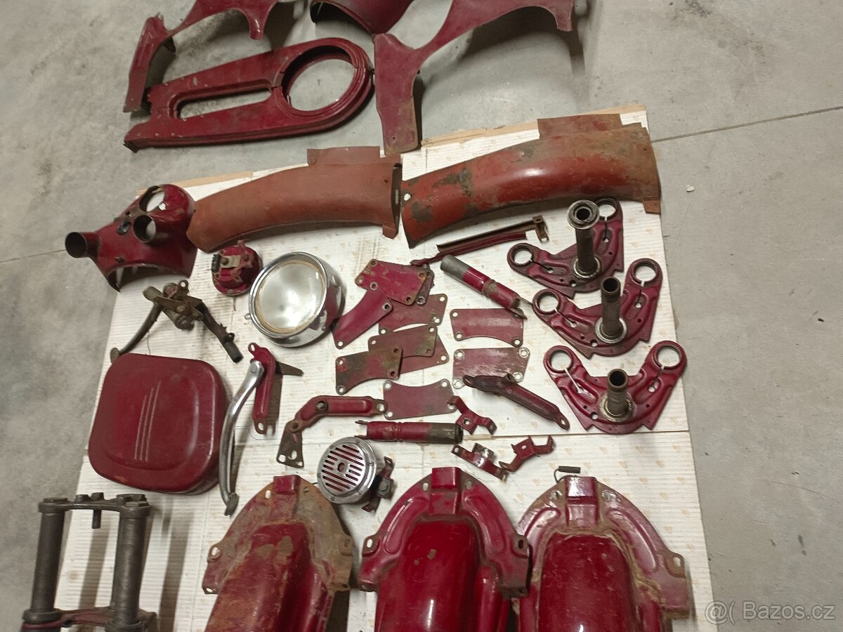 Jawa kývačka, panelka original díly - 5