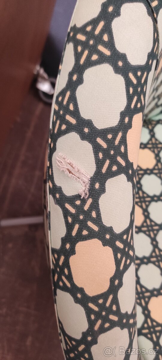 SKRUVSTA
Otočné křeslo IKEA - 5