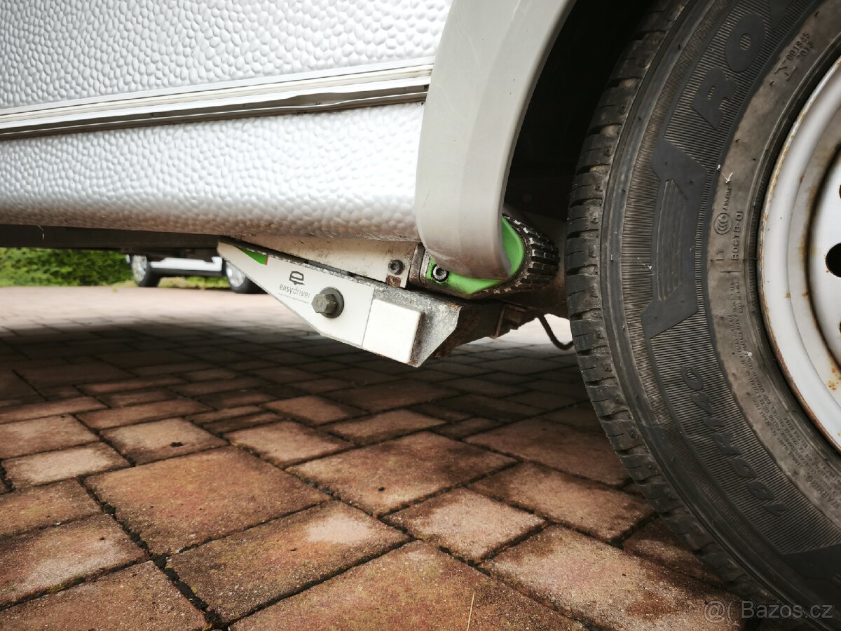 Karavan Knaus - Wilk S4 - 5