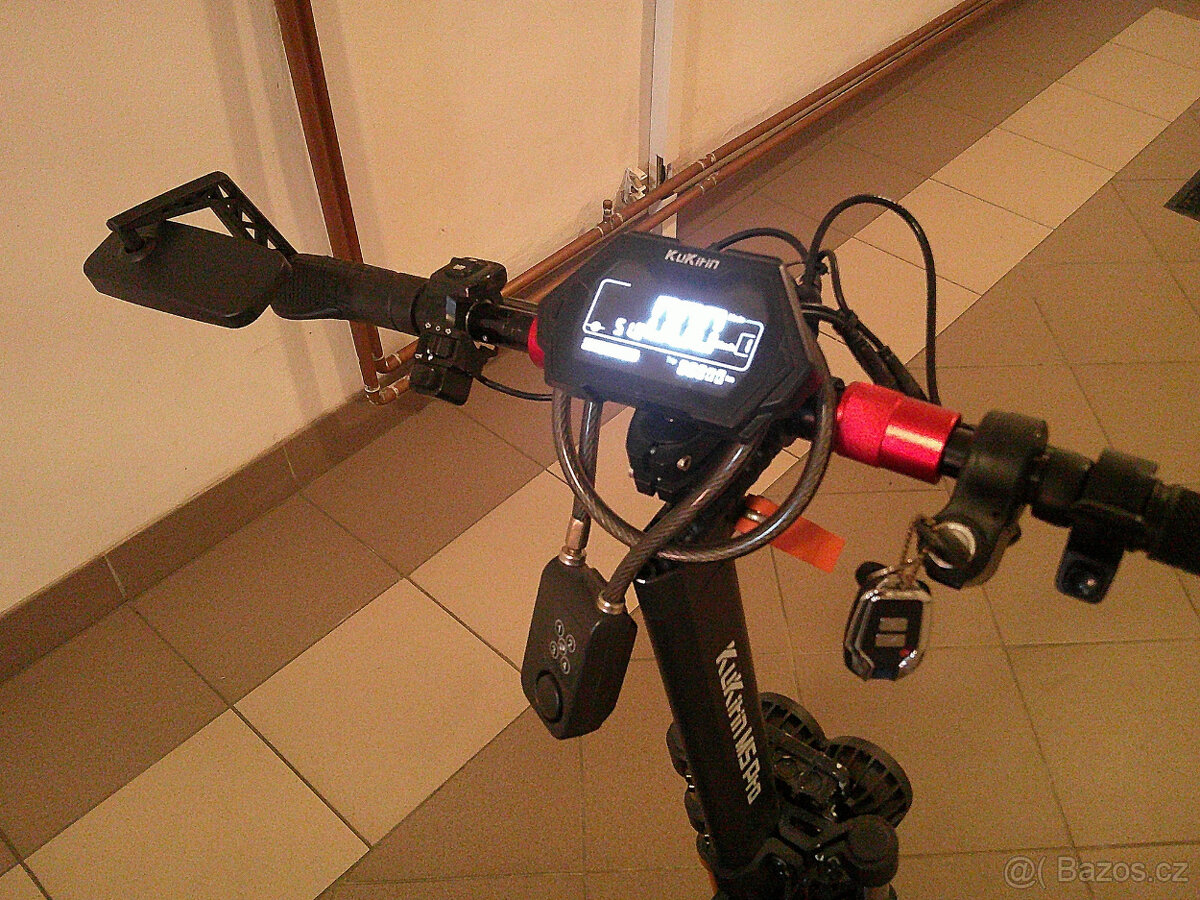 Koloběžka KUKIRIN M5 Pro - 5
