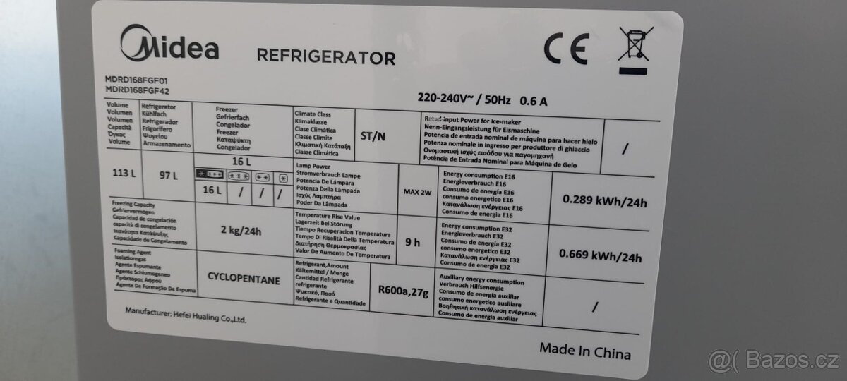 Lednice Midea s mrazákem uvnitř - 5