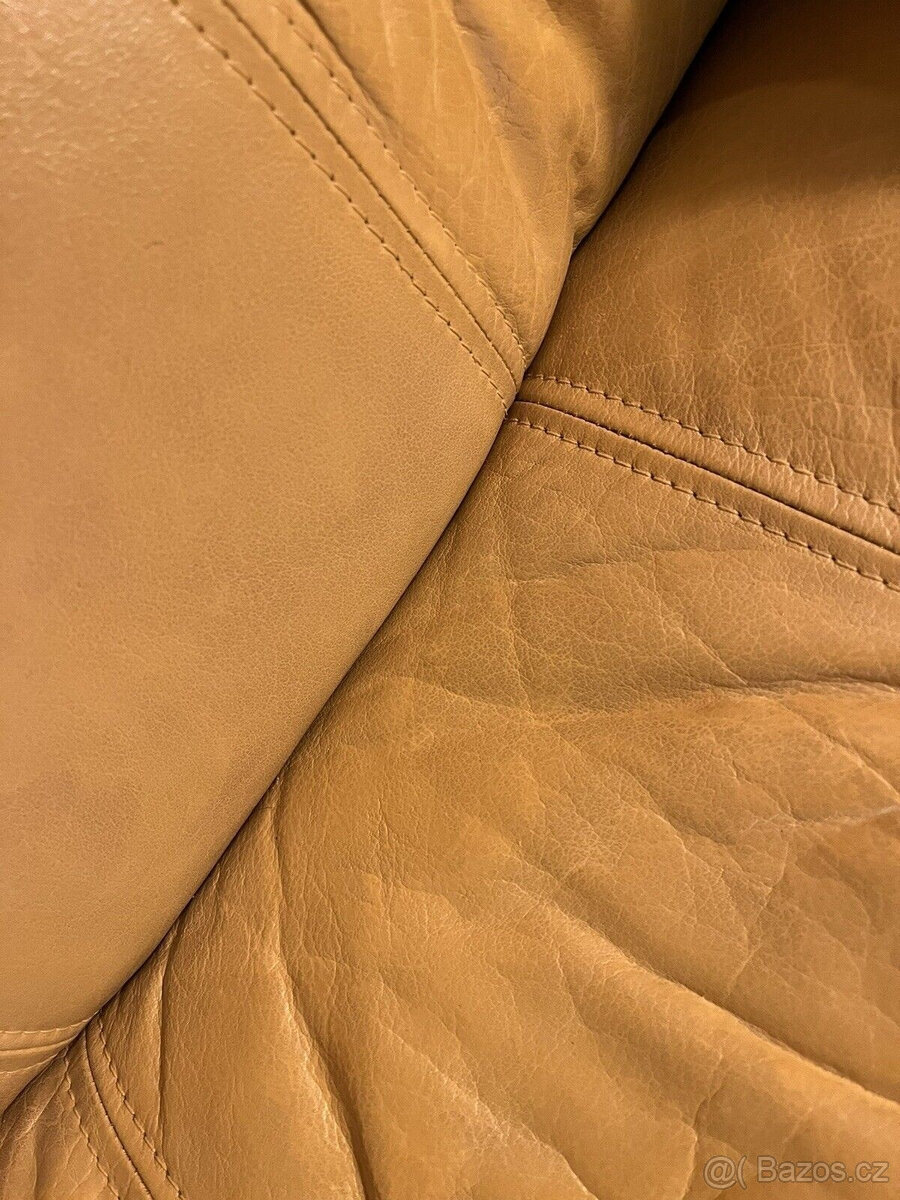 Kožené křeslo inspirované dánským Eamesem s taburetem pro St - 5