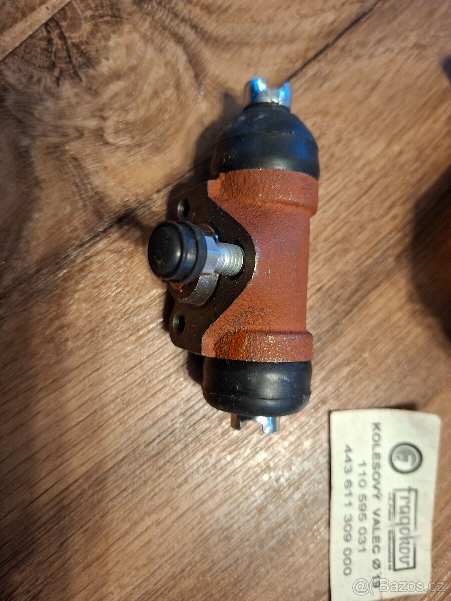 Brzdove valecky, prasátka Škoda 1000mb, 105, 120 - 5