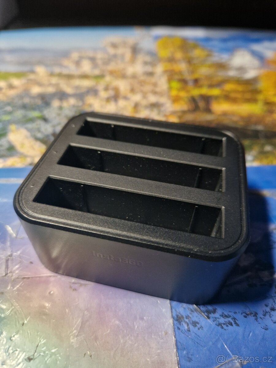 Kamera Insta 360 X3 - 5