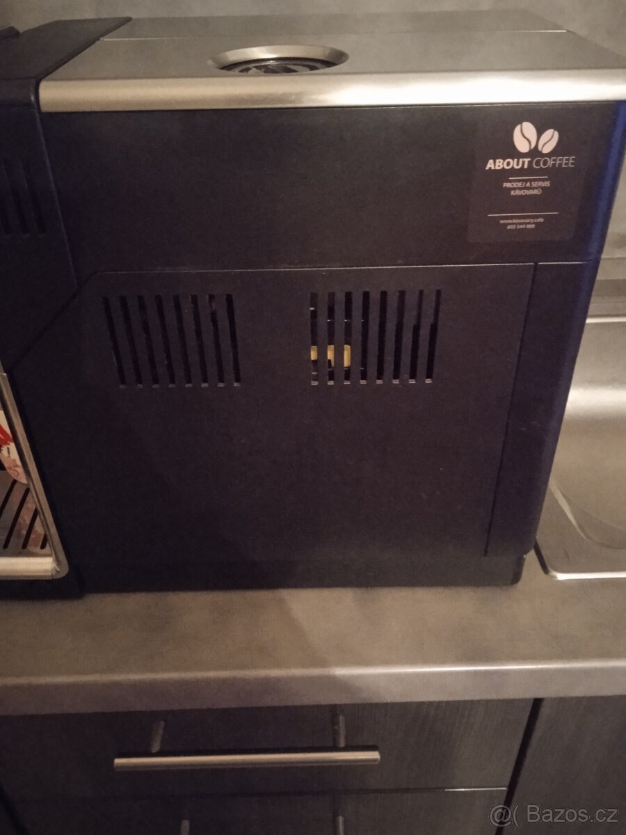 Prodám kávovar automaticky senceo - 5