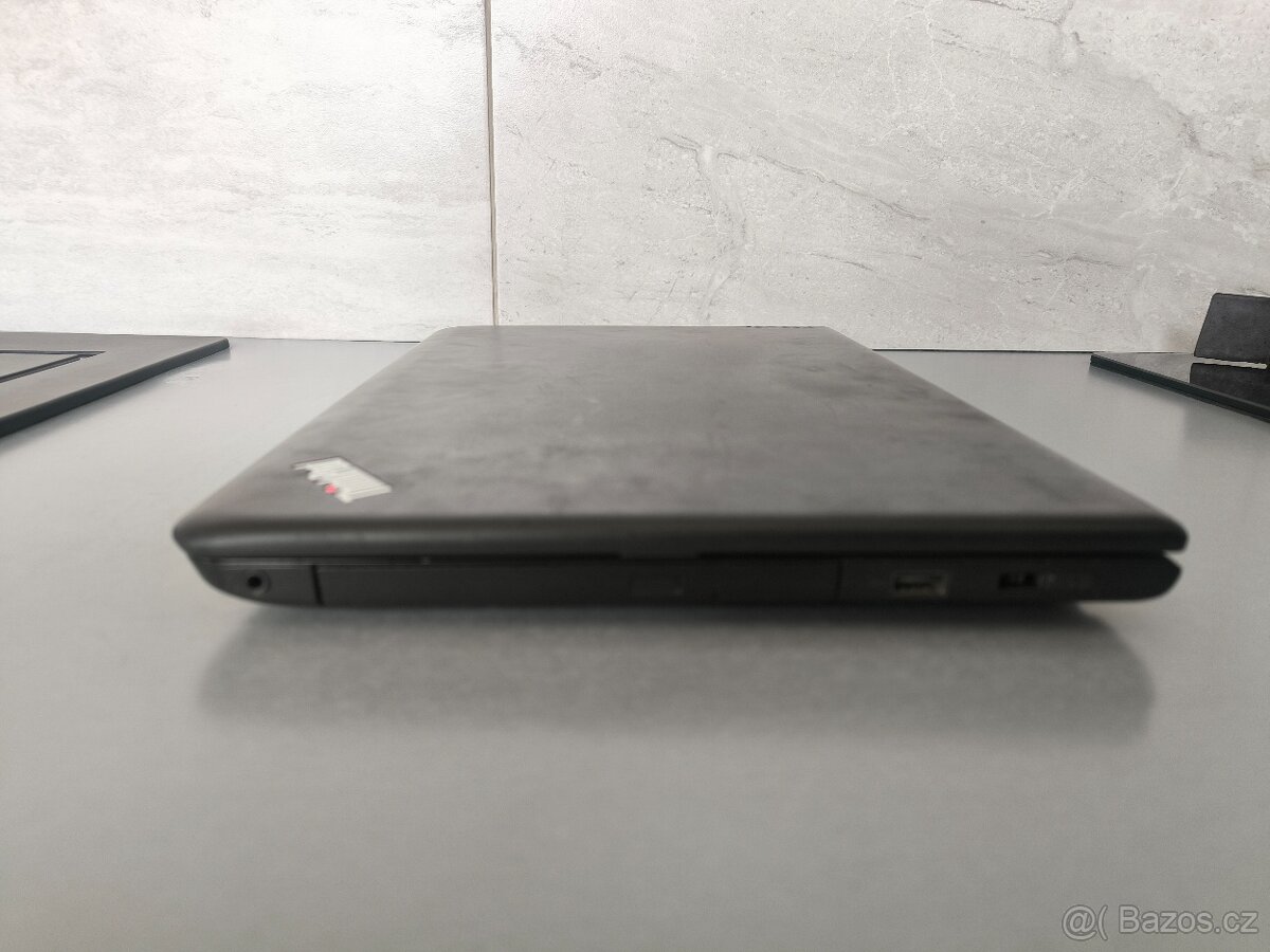 Lenovo ThinkPad E550 - 5
