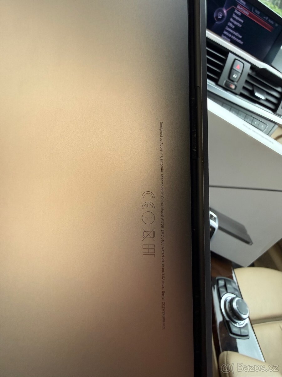 Apple MackBook Pro 13 - 5