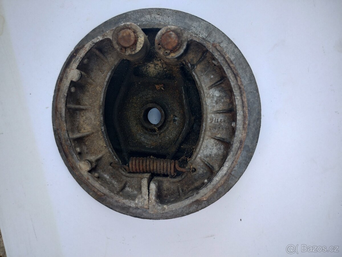 Štíty a pakny - 5
