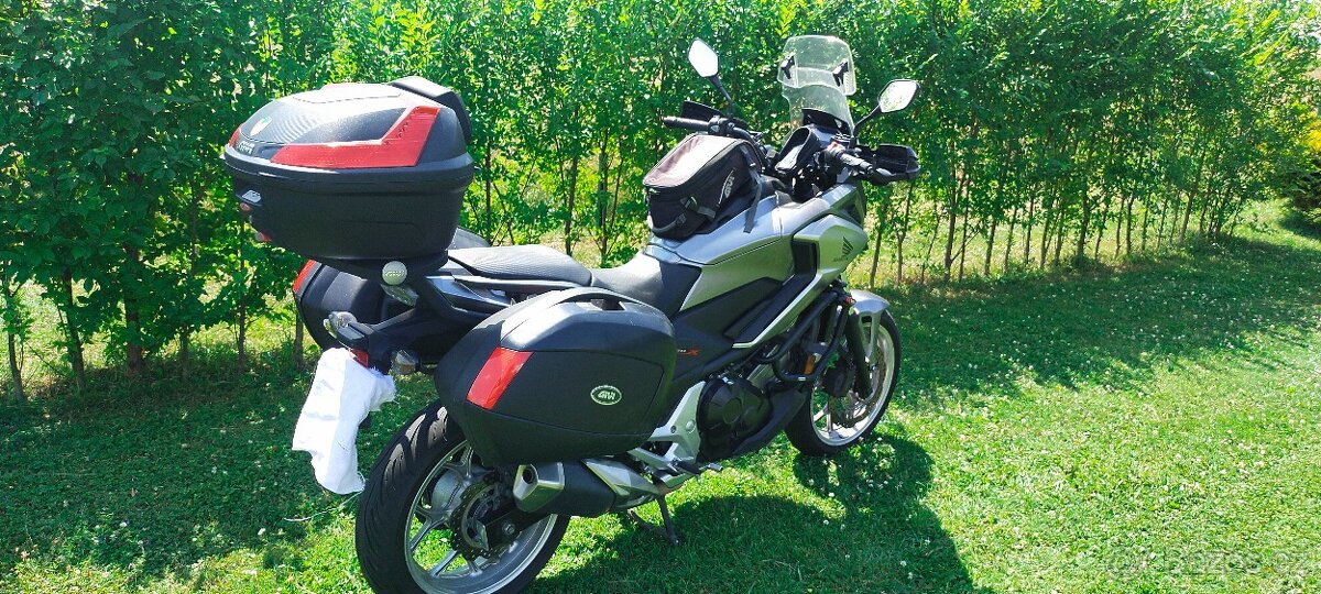 Honda NC 750X - 5