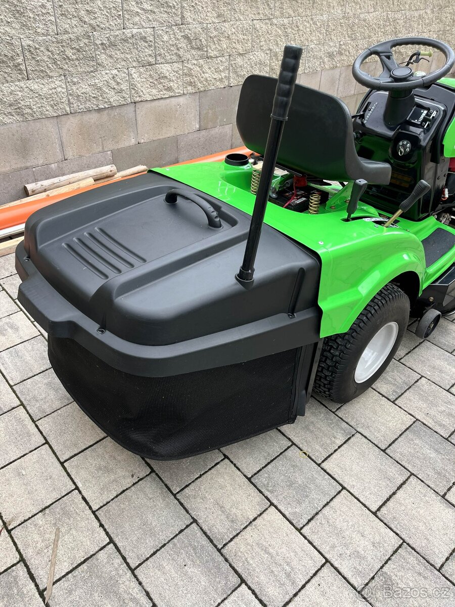 Zahradní sekací traktor MTD MasterCut 92/155 - 5