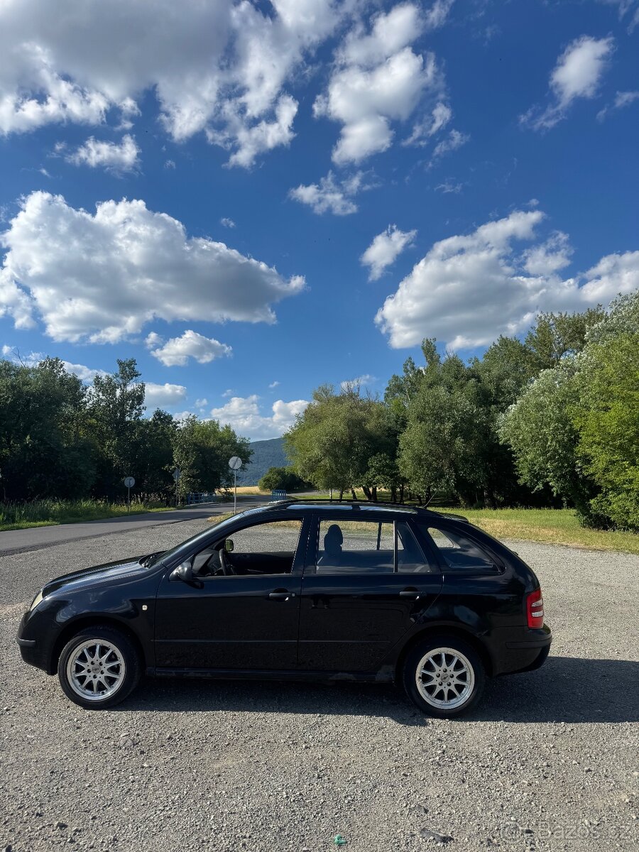 Škoda fabia - 5