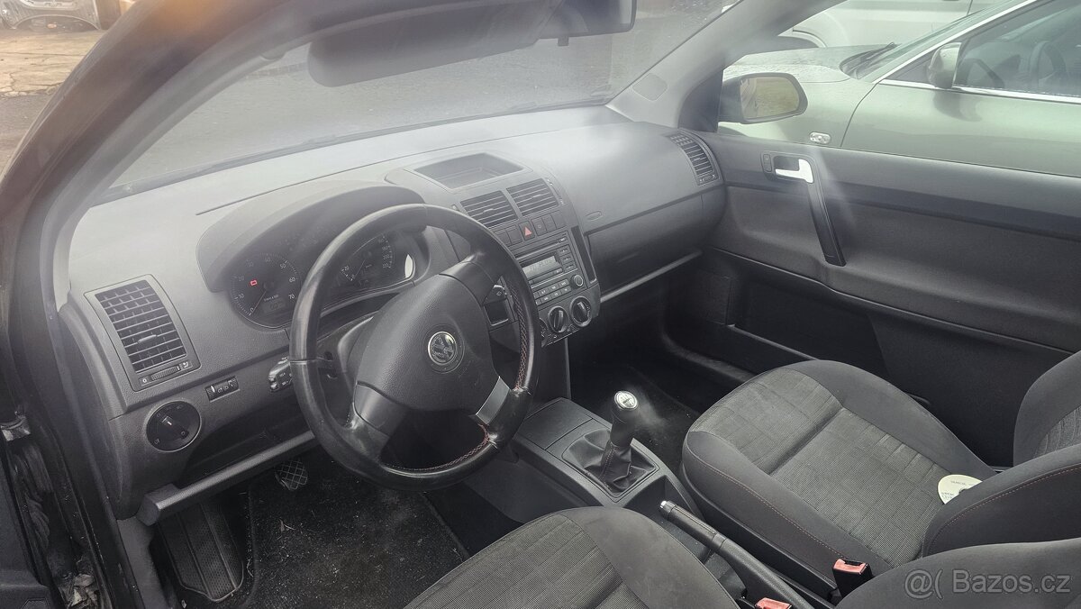 Volkswagen Polo 9N - 5