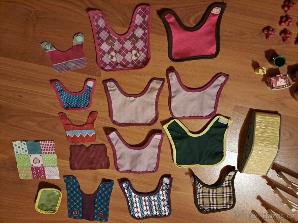 Prodám Schleich koně stáje a příslušenství - 5