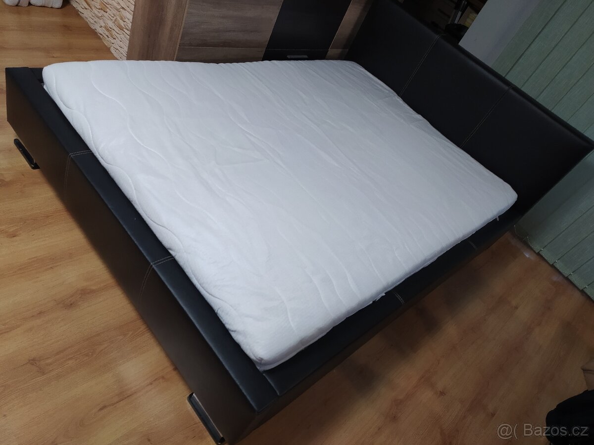 POSTEL S ROŠTEM A MOLITANOVOU MATRACÍ 140x200cm - 5