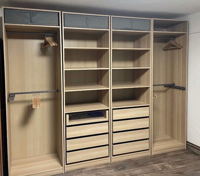 ŠATNÍ SKŘÍNĚ IKEA (skoro nové) - 5